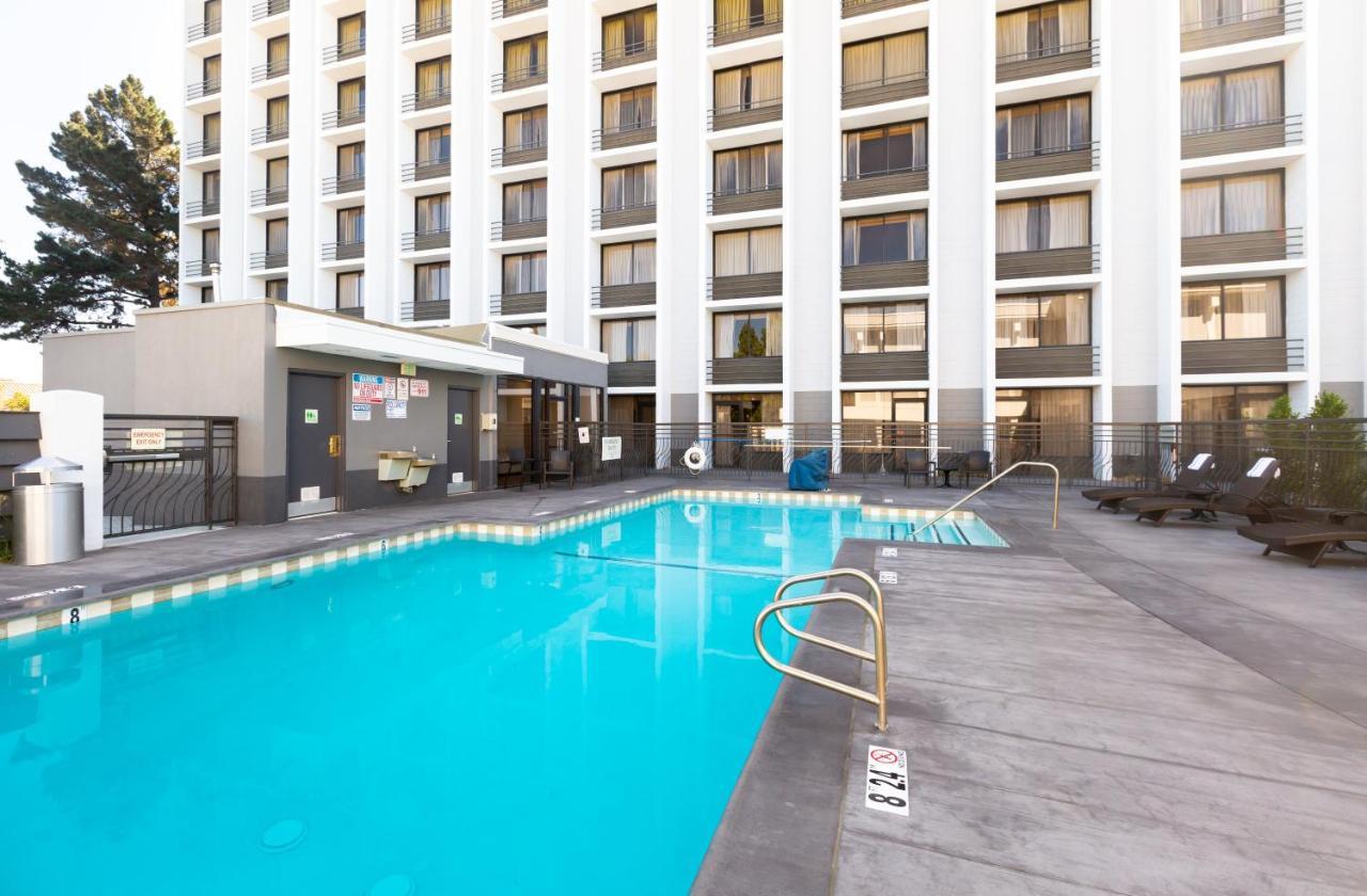 Holiday Inn San Jose-Silicon Valley By Ihg Exterior foto