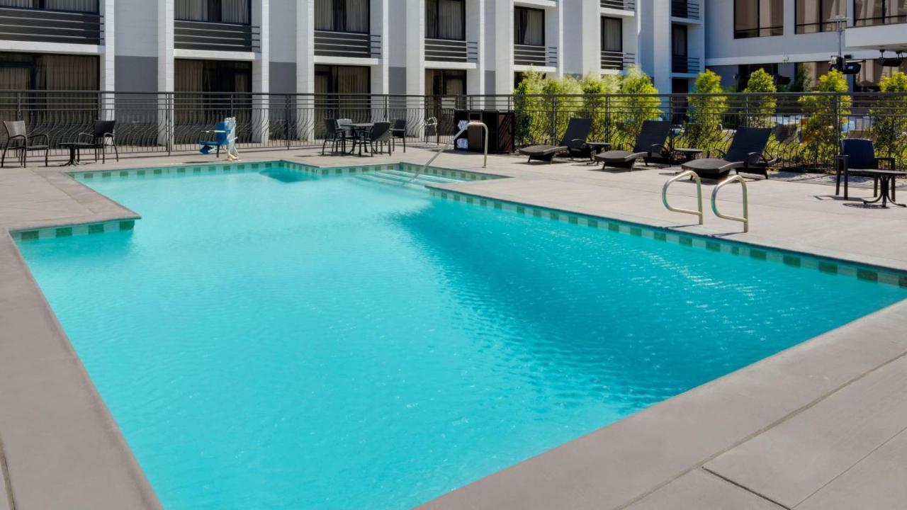 Holiday Inn San Jose-Silicon Valley By Ihg Exterior foto